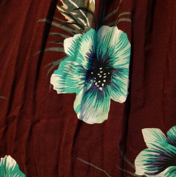 Volcom - Tropical Flower Dress 🌺 - Picture 3 of 5